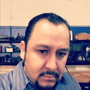 Meet your Posher, Luis